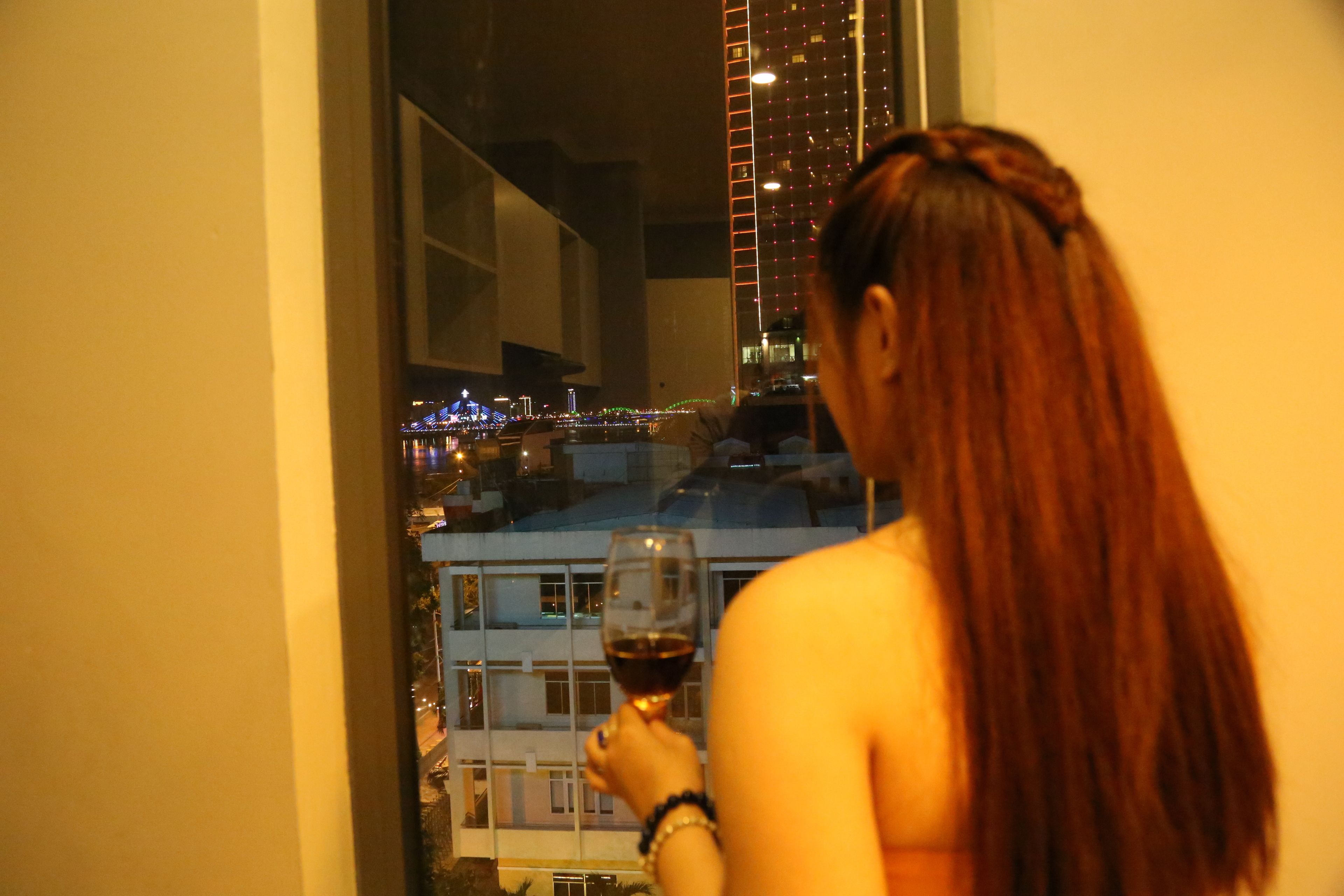 city apartment, 2 bedrooms | hypo-allergenic bedding, memory-foam beds, minibar, in-room safe