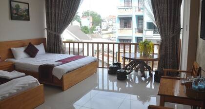 Sunrise Hotel - Hostel