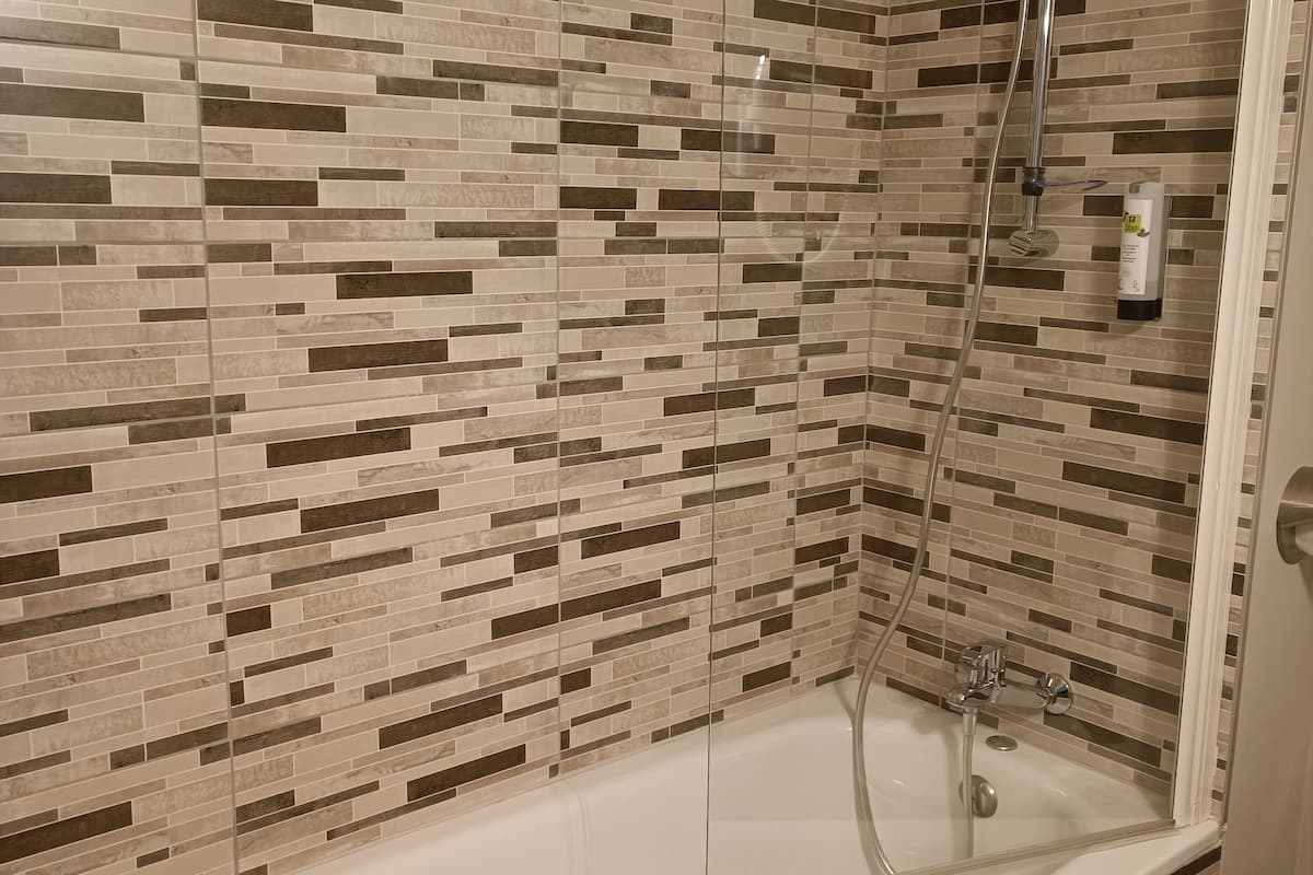 comfort double room | bathroom | towels