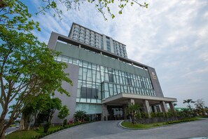Property entrance - Central Hotel (Thanh Hoa)