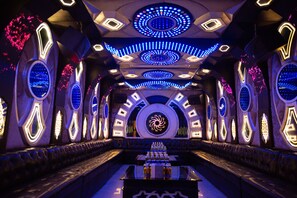 Karaoke room - Central Hotel (Thanh Hoa)