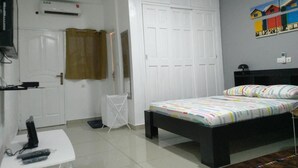 Unclassified image, 5 of 6, button - Appartement moderne centre ville (Abidjan)