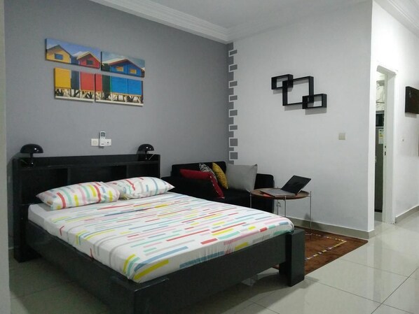 อพาร์ทเมนท์ | เตารีด/โต๊ะรีดผ้า, เตียงเสริม/เปล, Wi-Fi ฟรี, ผ้าปูที่นอน