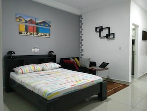 Apartment | Bügeleisen/Bügelbrett, Zustellbetten, kostenloses WLAN, Bettwäsche