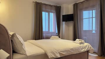 Apartment, Balcony | 1 bedroom, iron/ironing board, free WiFi, bed sheets