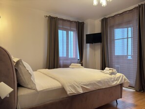 Apartment, Balcony | 1 bedroom, iron/ironing board, free WiFi, bed sheets