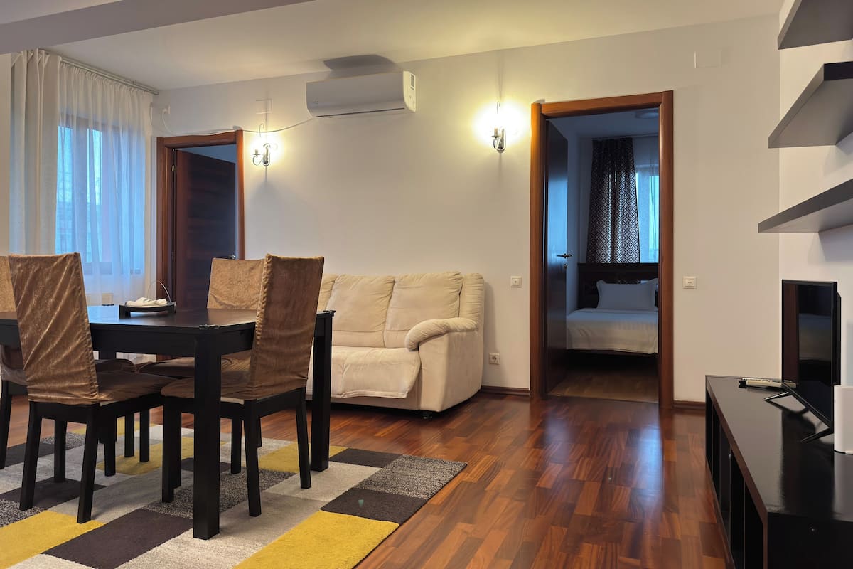 Departamento | Área de sala de estar | Televisión de pantalla plana