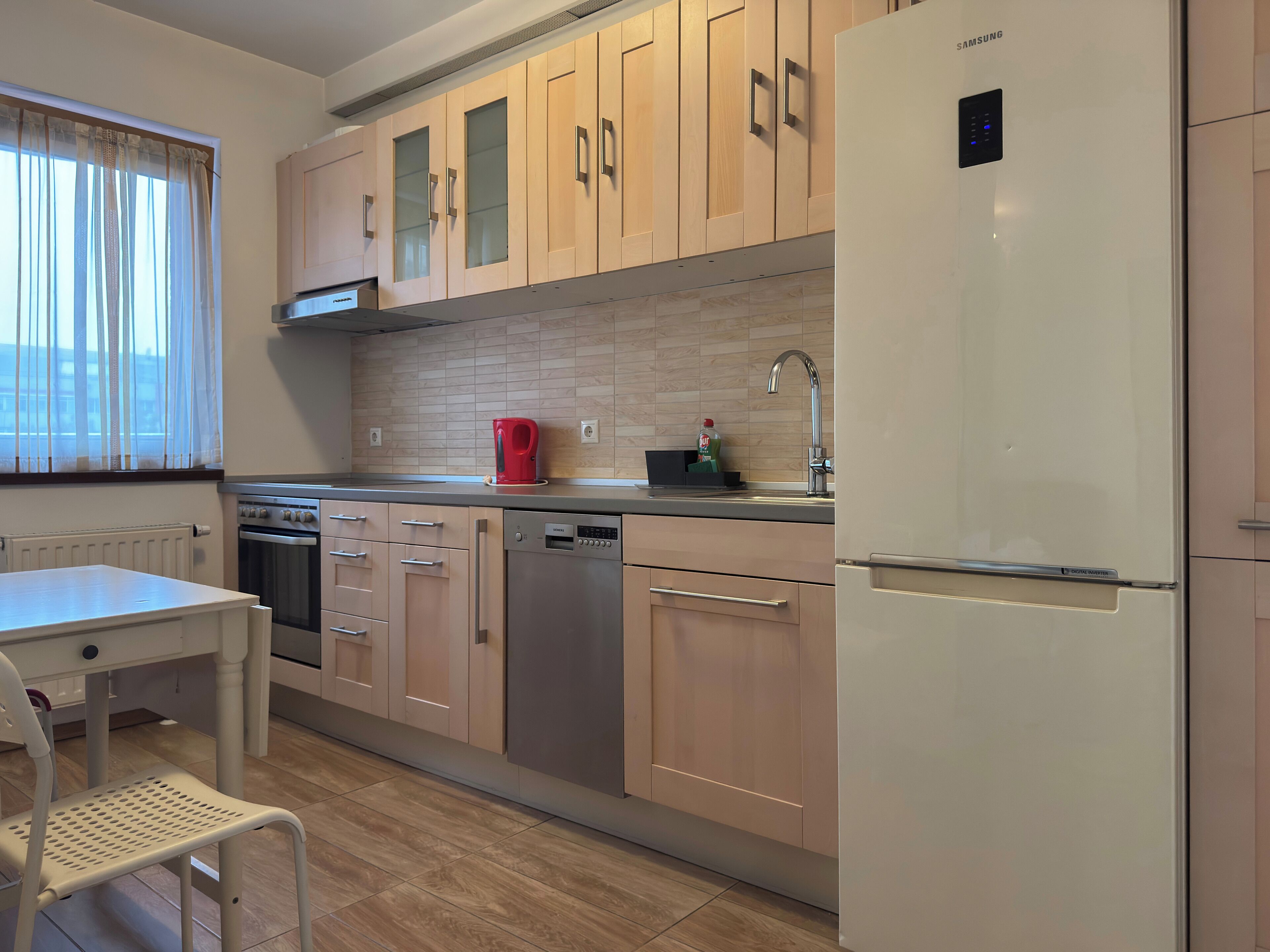 studio, balcony | private kitchen | fridge, microwave, oven, cookware/dishes/utensils