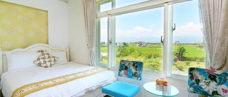 Comfort-Villa, 6 Schlafzimmer | Verdunkelungsvorhänge, Zustellbetten, kostenloses WLAN, Bettwäsche