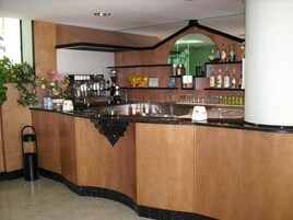 Bar (en el alojamiento)