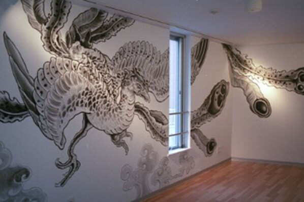 Decoración personalizada, muebles diferentes y wifi gratis 