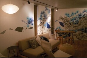 AOCA 1A  | Individually decorated, individually furnished, free WiFi, bed sheets