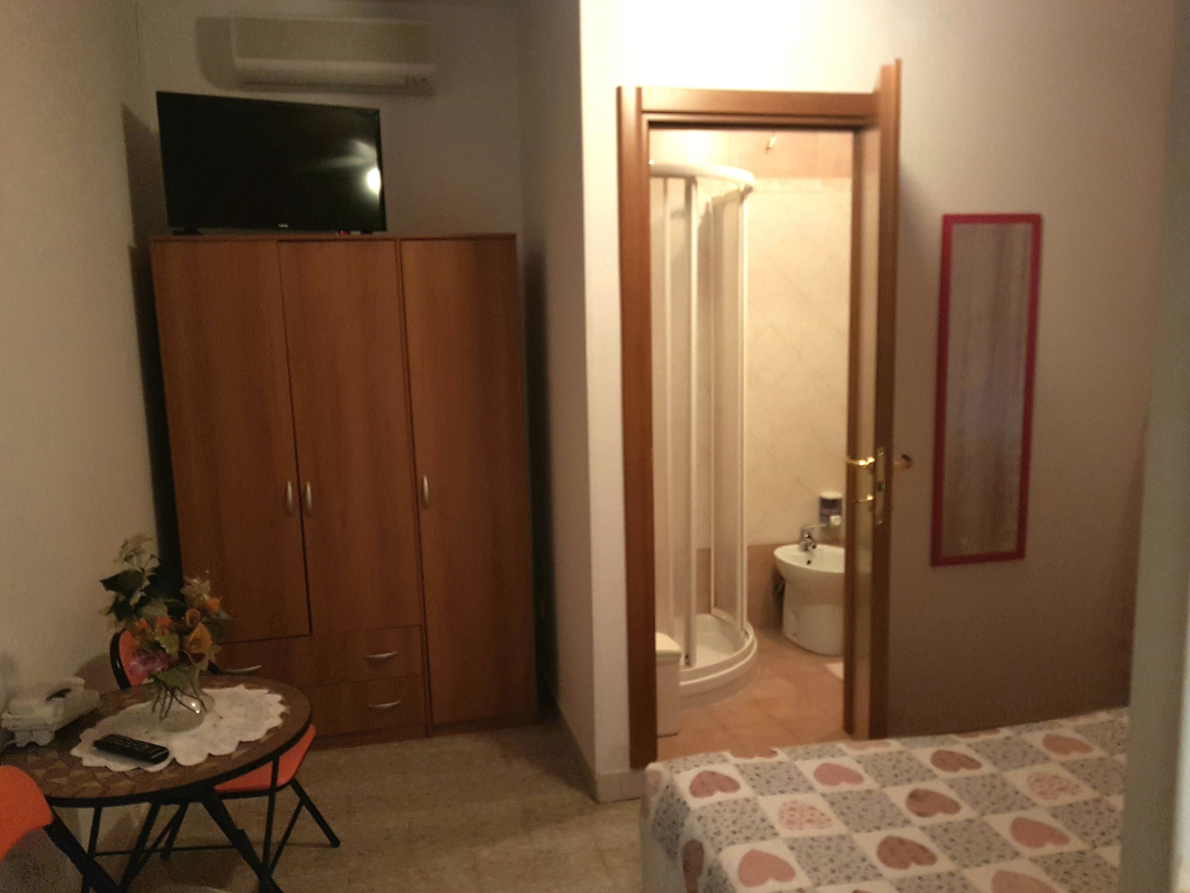 Eenpersoonskamer | Gratis wifi, beddengoed