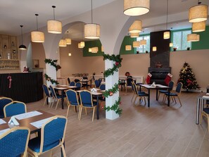 Restaurant - Iri Busteni Hotel (Busteni)