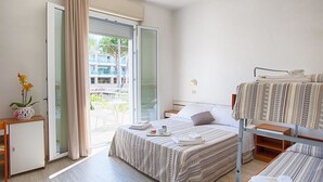   Ảnh chưa phân loại, 4 trong số 22 ảnh, nút