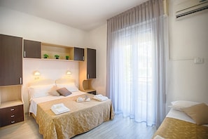 Immagine non classificata, 2 di 22, pulsante