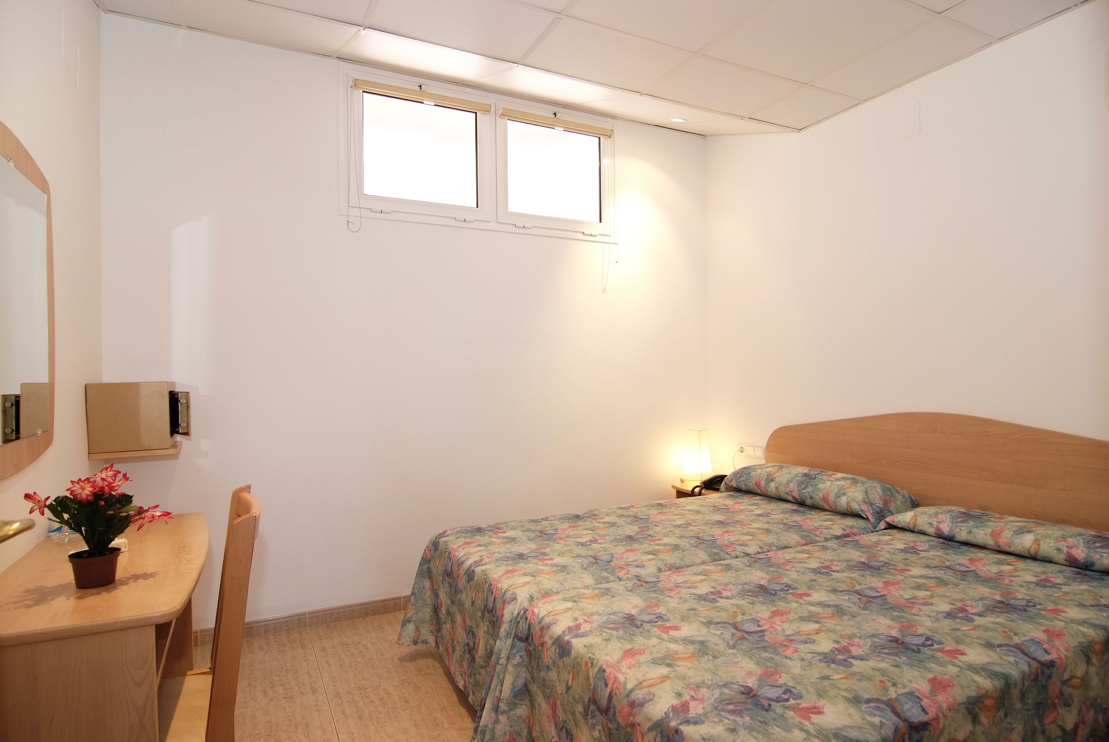 apartment (4-6 pax.) | minibar, in-room safe, desk, cots/infant beds