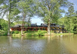 Lake - Hotel Forellenhof (Bundenbach)