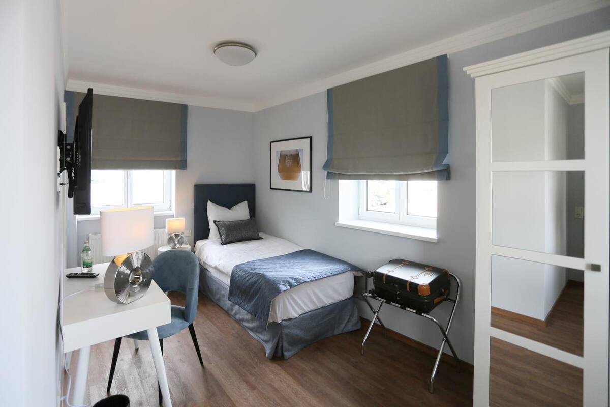 premium bedding, in-room safe, individually furnished, soundproofing