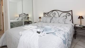 Premium bedding, in-room safe, blackout drapes, iron/ironing board