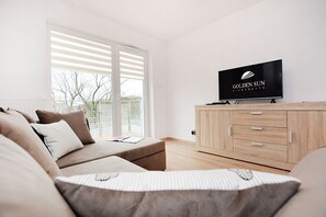 Apartment (Solny 11/B/404) | Wohnbereich | Flachbildfernseher