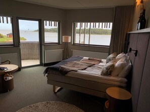 Suite (Victoria) | Cortinas opacas, tabla de planchar con plancha, cunas (de pago)