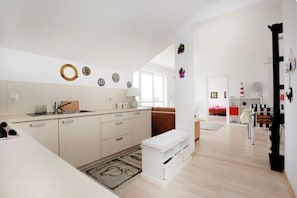 Appartement (Muszelkowy, Muszelkowa 2/44) | Cuisinette privée | Réfrigérateur, surface de cuisson, bouilloire électrique