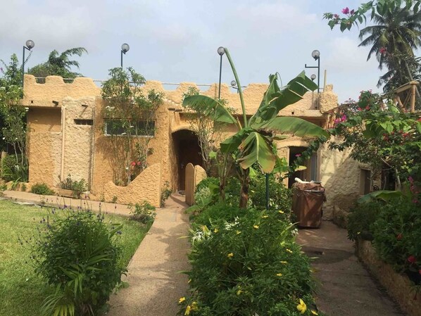 Enceinte de l’hébergement