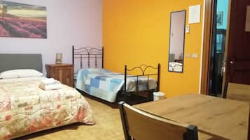 Camera doppia, bagno privato | Wi-Fi gratuito