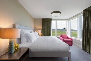 Suíte (Ben Hogan Duplex) | 1 quarto, roupas de cama premium, frigobar, cofres nos quartos