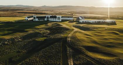 Another Place, The Machrie