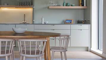 Lodges | Private kitchen | Coffee/tea maker, electric kettle