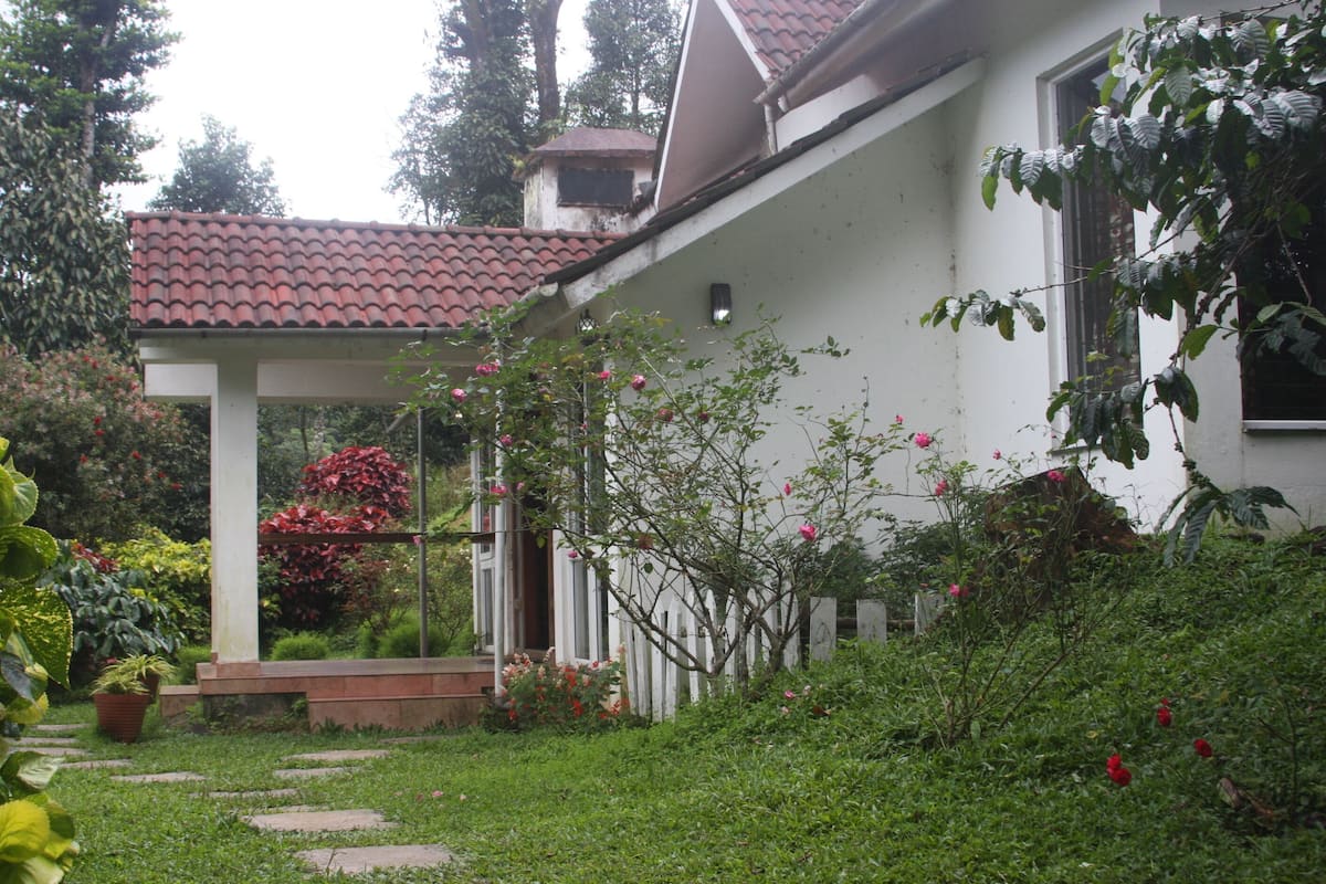 2 Bedroom villa | 1 Schlafzimmer, Zimmersafe, individuell eingerichtet, kostenloses WLAN