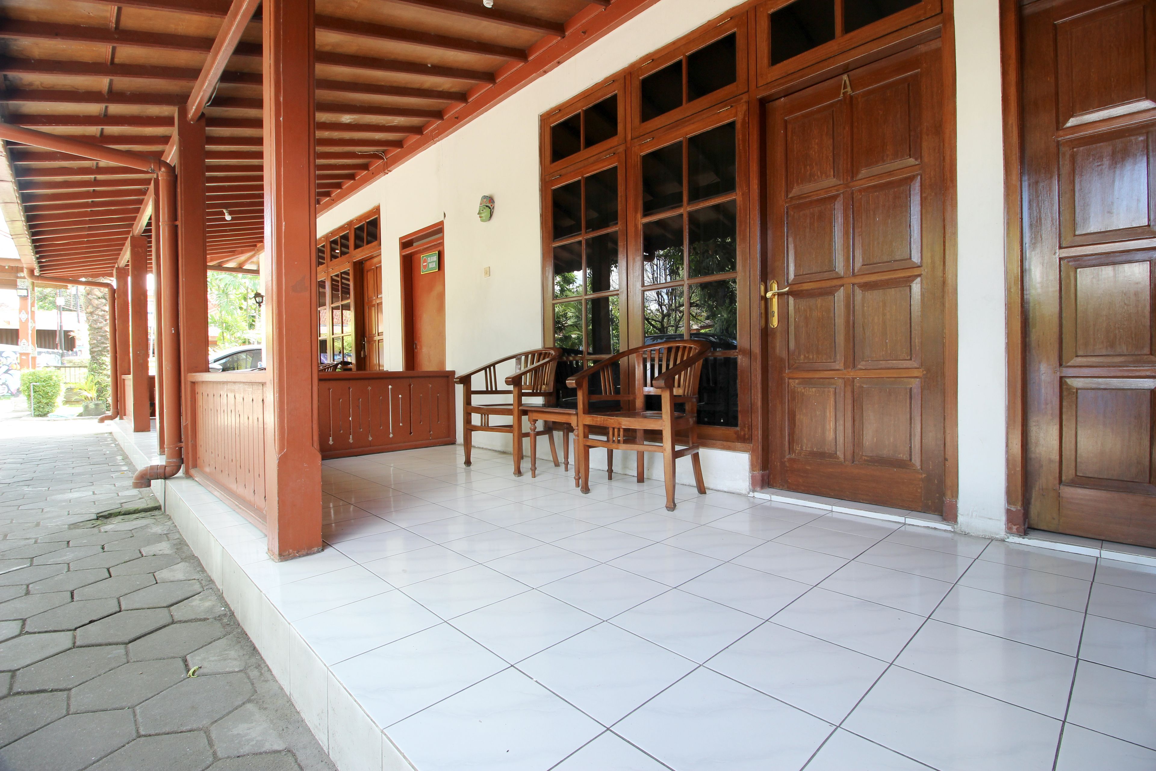 Foto - RedDoorz Plus near Alun Alun Selatan