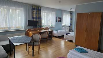 Basic Quadruple Room | Cribs/infant beds, rollaway beds, free WiFi, bed sheets