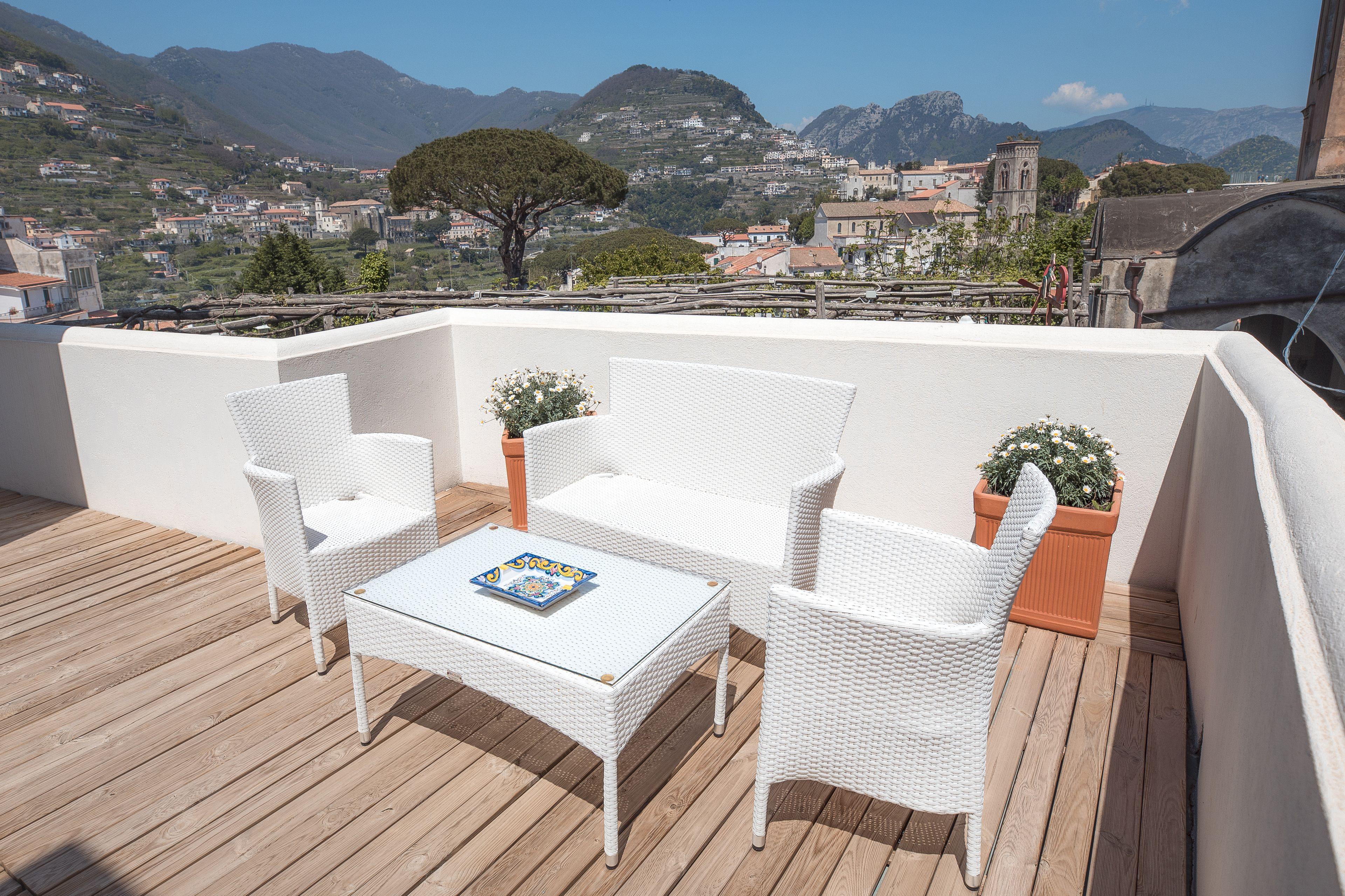 Deluxe Double Room | Terrace/patio