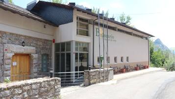 Fachada del alojamiento