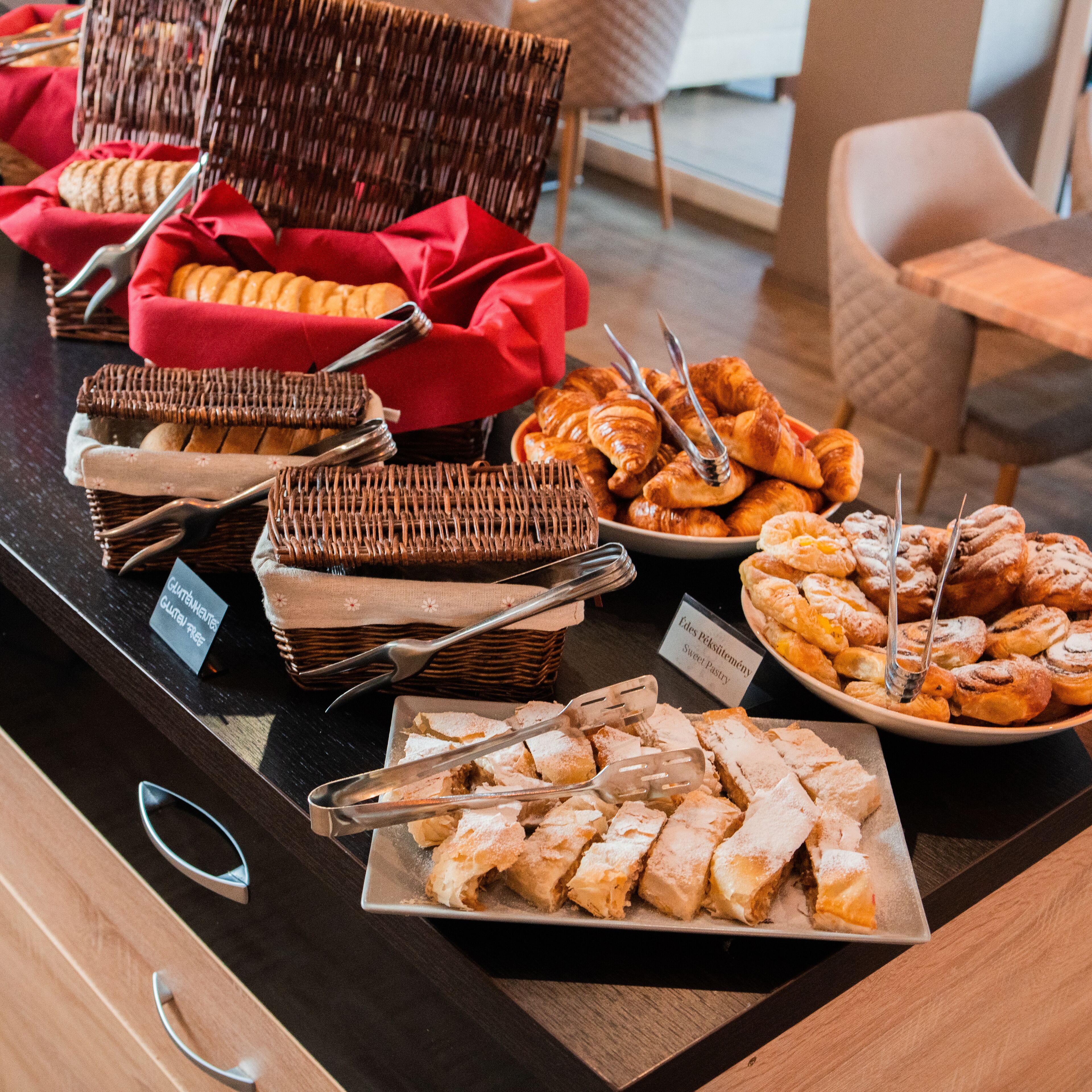 매일 주문 요리 무료 아침 식사 포함