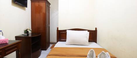 Standard-Einzelzimmer | Schreibtisch, kostenloses WLAN