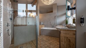 Bathroom - Suiten Am Schloss (Kitzbuhel)