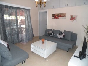 Apartment | Wohnzimmer | LCD-Fernseher