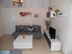 Apartment | Wohnzimmer | LCD-Fernseher