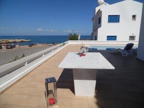 Villa | Terras