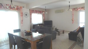 Villa | Living area | Flat-screen TV - Villa Malamar (Paralimni)
