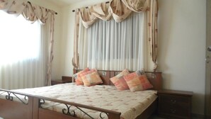 Villa | 4 bedrooms, in-room safe, iron/ironing board, cribs (surcharge) - Villa Malamar (Paralimni)