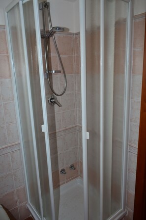 Panoramic Villa, 3 Bedrooms, Terrace, Tower | Bathroom shower - B&B Le Cicale (Agropoli)
