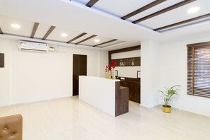 Reception - Sanctum Suites Whitefield Bangalore (Bengaluru)