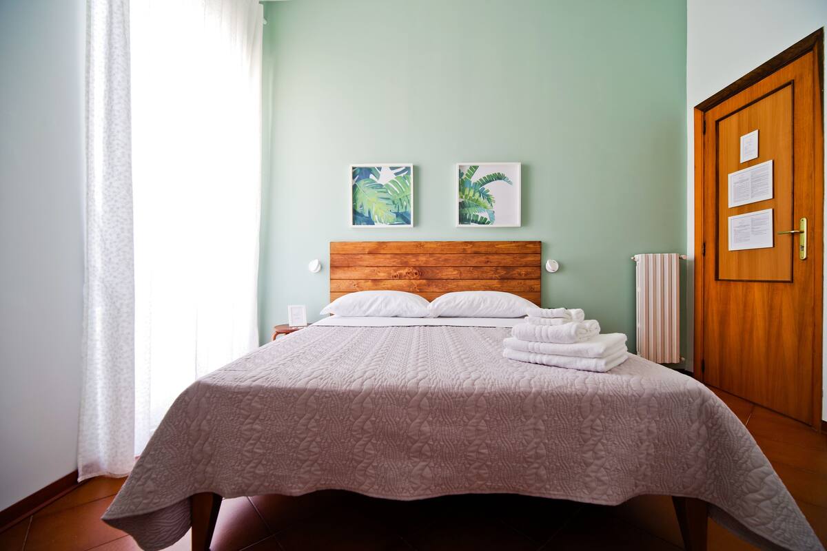 Habitación estándar doble, vistas a la ciudad (Vento) | Wifi gratis, ropa de cama, accesible en silla de ruedas