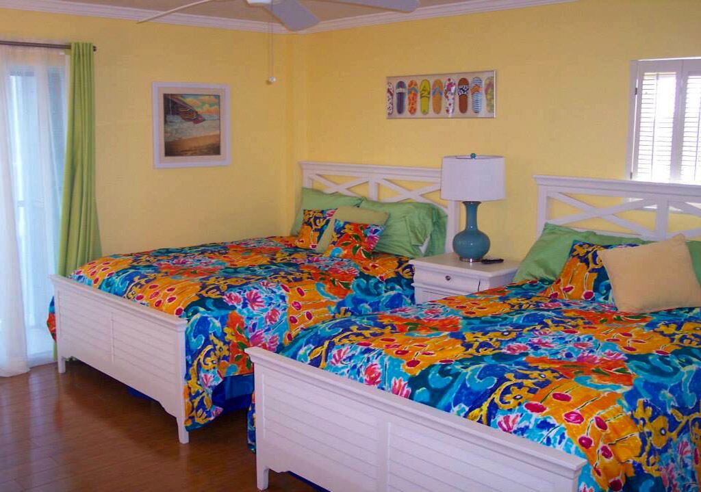 Luxurious Beach Condo on Siesta Key 605 South(Gulf view)