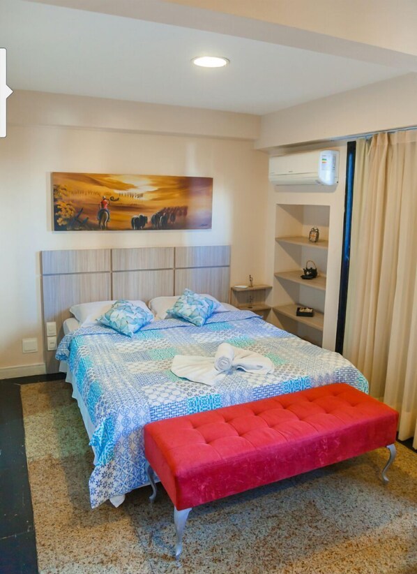 Standard Apartment, 1 Bedroom | Desk, blackout curtains, iron/ironing board, free WiFi - Adriana Flats Fortaleza (Fortaleza)